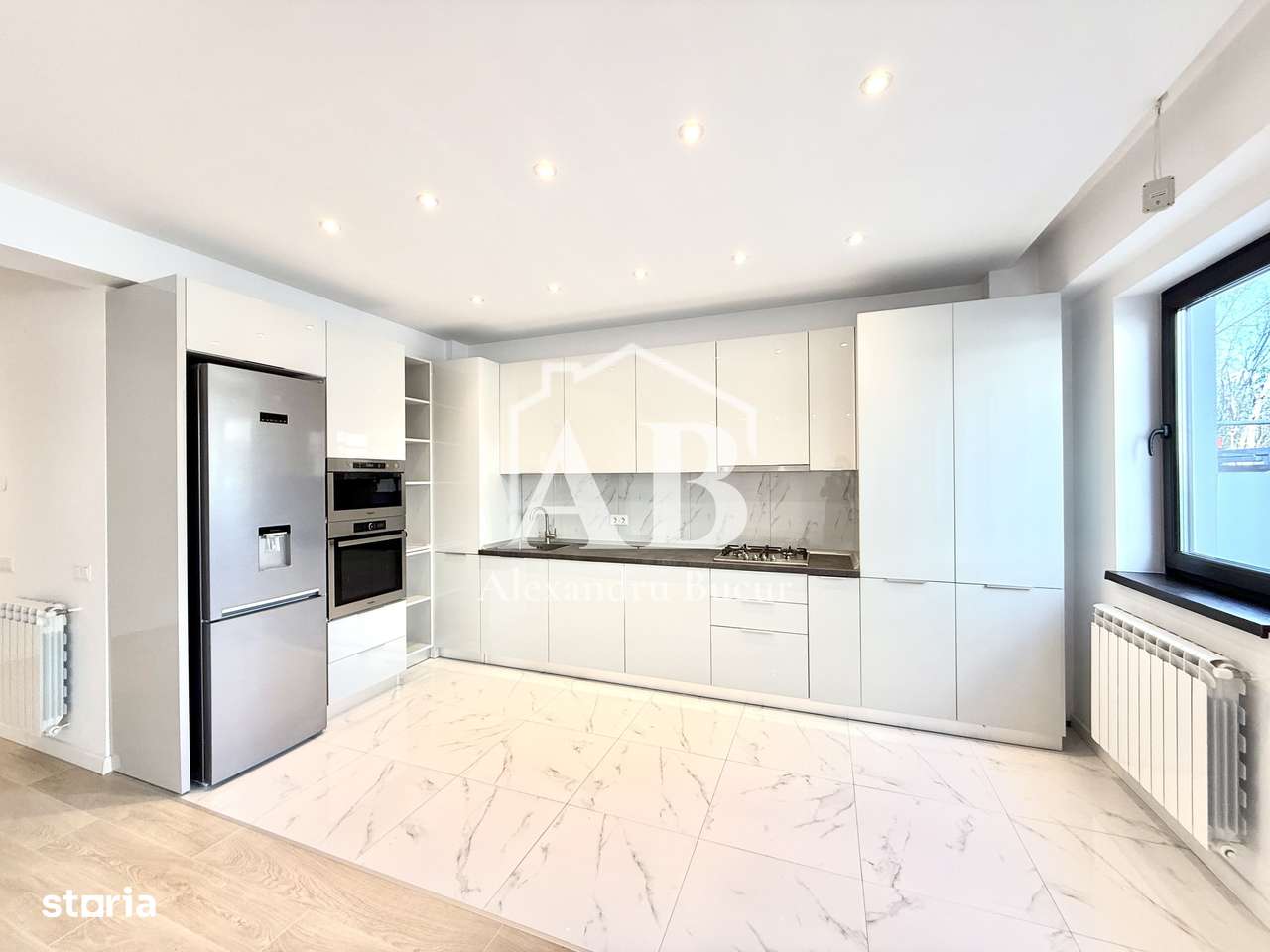 Oportunitate! 3 camere de vânzare | curte 126 mp | 2 parcări | Sisești-2