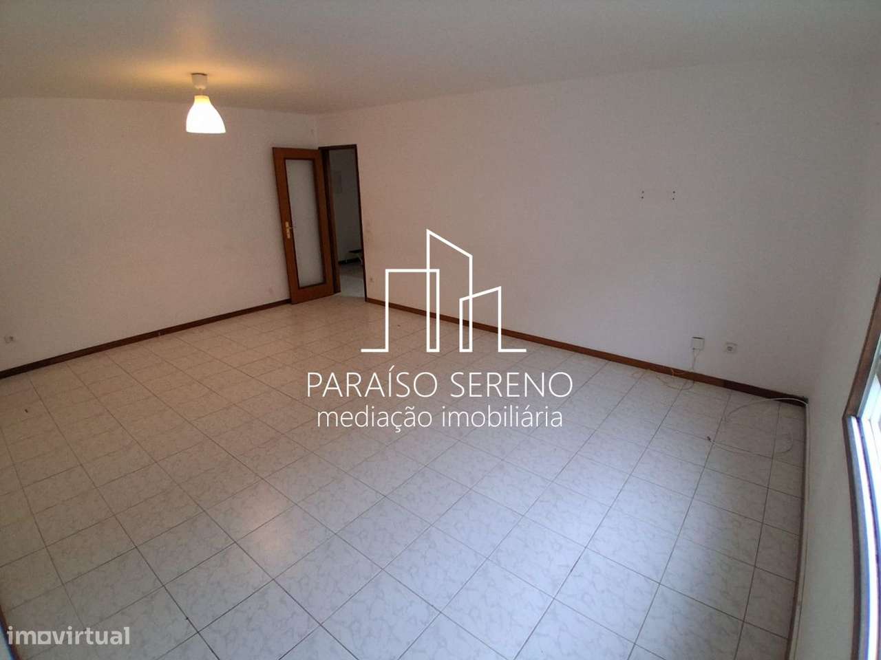 Apartamento T3 Remodelado com Garagem em Baguim do Monte-13