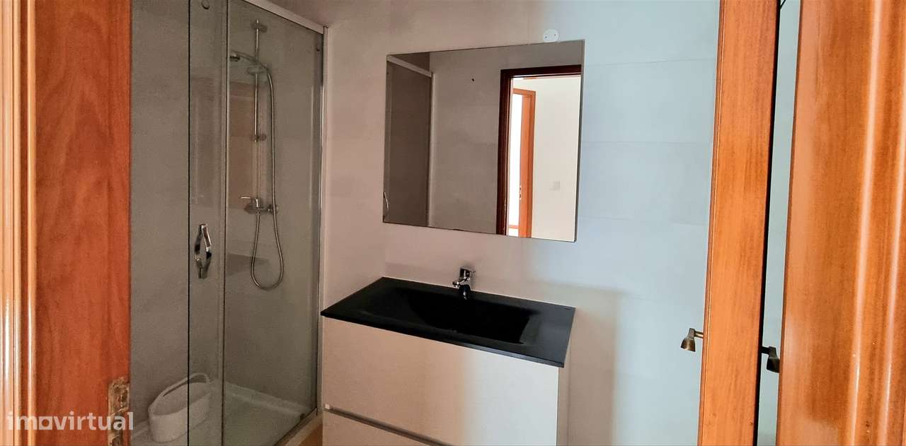 Apartamento T2 - Eiras e São Paulo de Frades - Coimbra/Venda-14