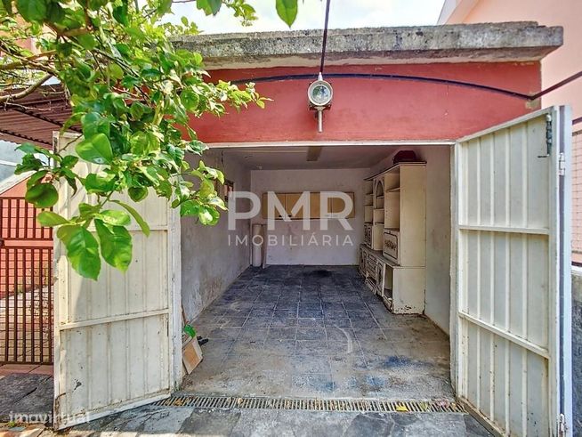 Andar de Moradia com logradouro e garagem - Algueirão-20