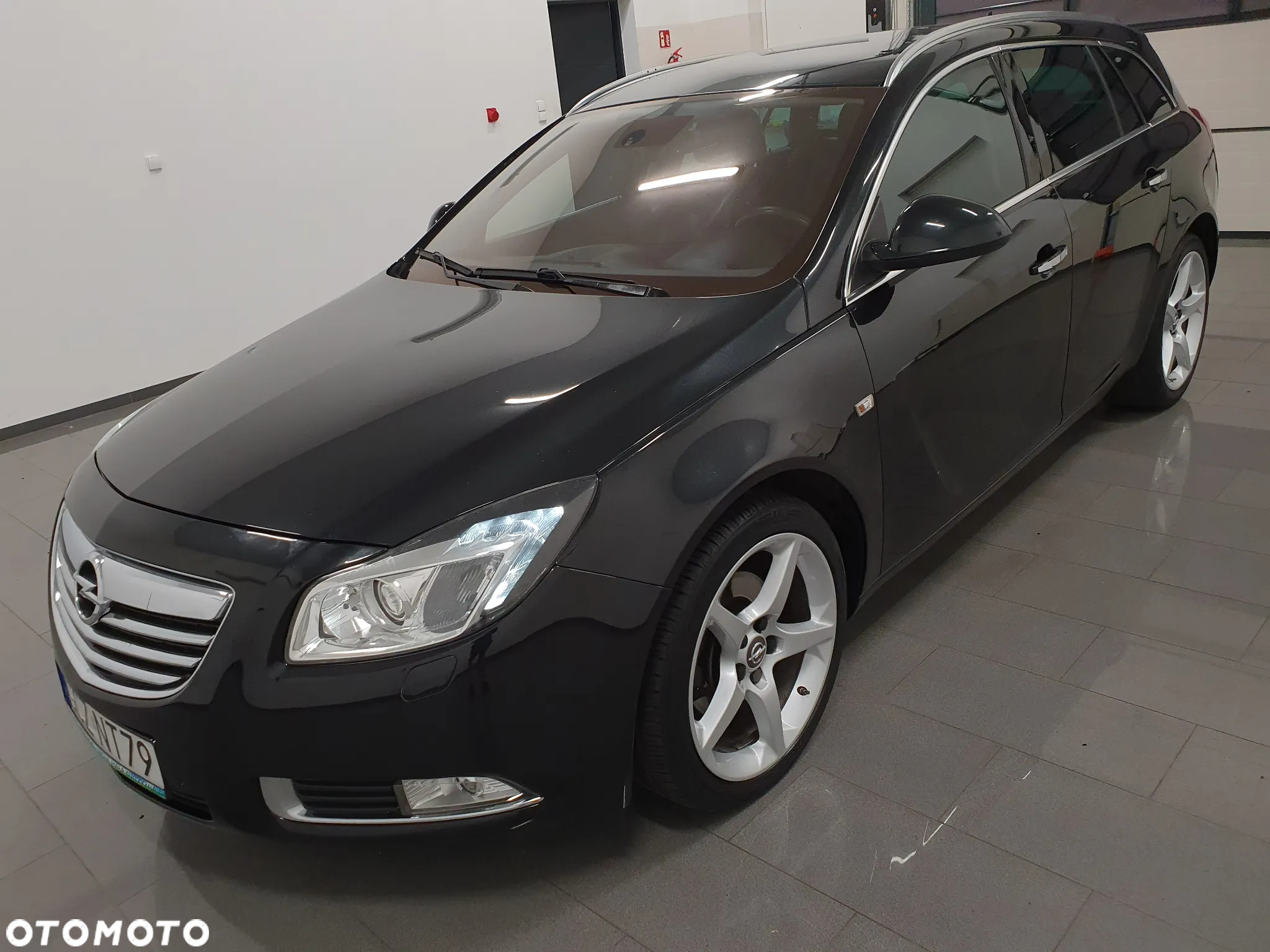 Opel Insignia 2.0 CDTI automatik Innovation - 32