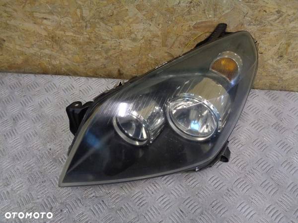 LAMPA LEWA PRZEDNIA PRZÓD OPEL ASTRA H III 04- - 1