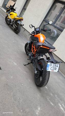 KTM 390 Duke - 7