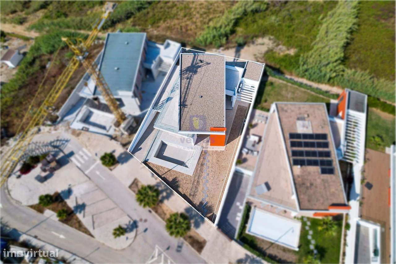 Moradia Luxuosa com Piscina e Elevador na Praia Porto  Dinheiro - Grande imagem: 5/32