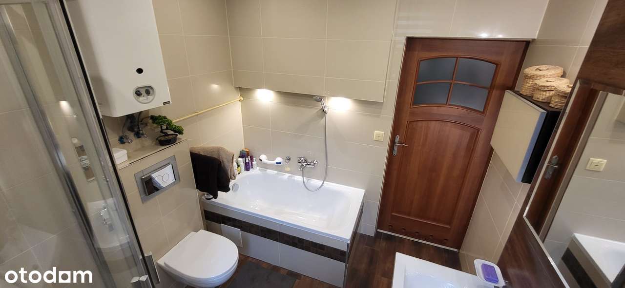 4 pokojowe mieszkanie w Wałbrzychu-11