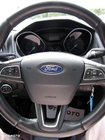 Ford Focus - 6
