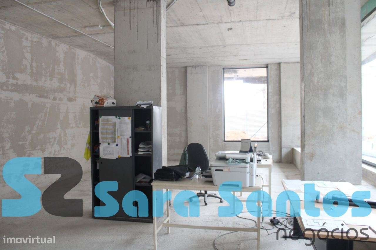 Loja Nova C/ 74m2 e Wc Privativo e Lugar de Garagem centro Vila Nov... - Grande imagem: 4/7