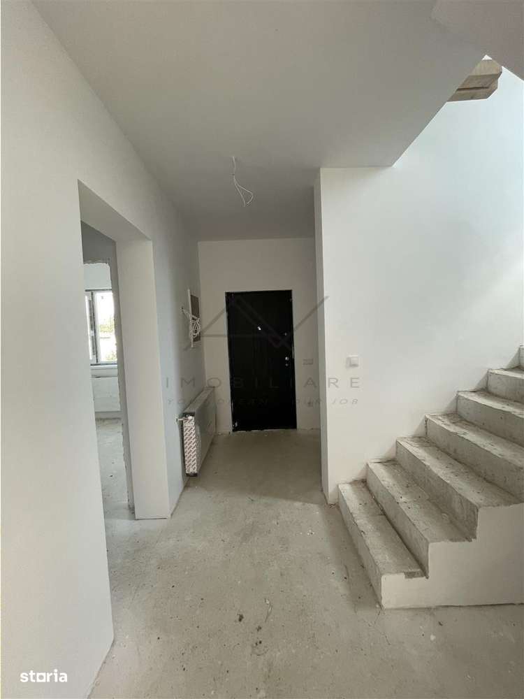 VILA DE VANZARE CIOROGARLA ACCES RAPID A1 - LA CHEIE - Imagine principală: 4/13