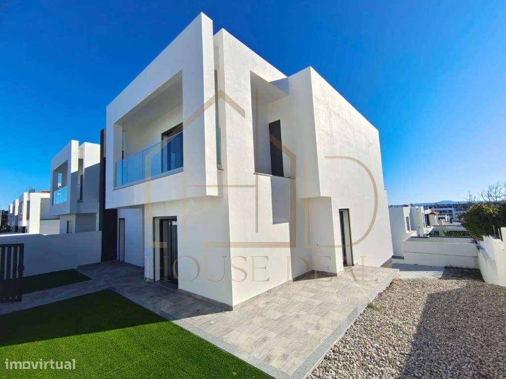 MAGNÍFICA!!! Moradia T4 com Garagem e Piscina. Vale de Milhaços. Co... - Grande imagem: 4/39