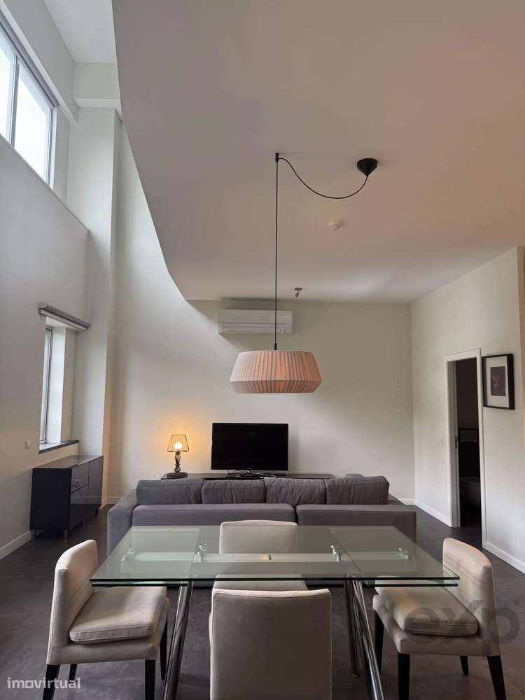 Luxuoso Loft em Lisboa com Piscina e Segurança - Grande imagem: 4/36