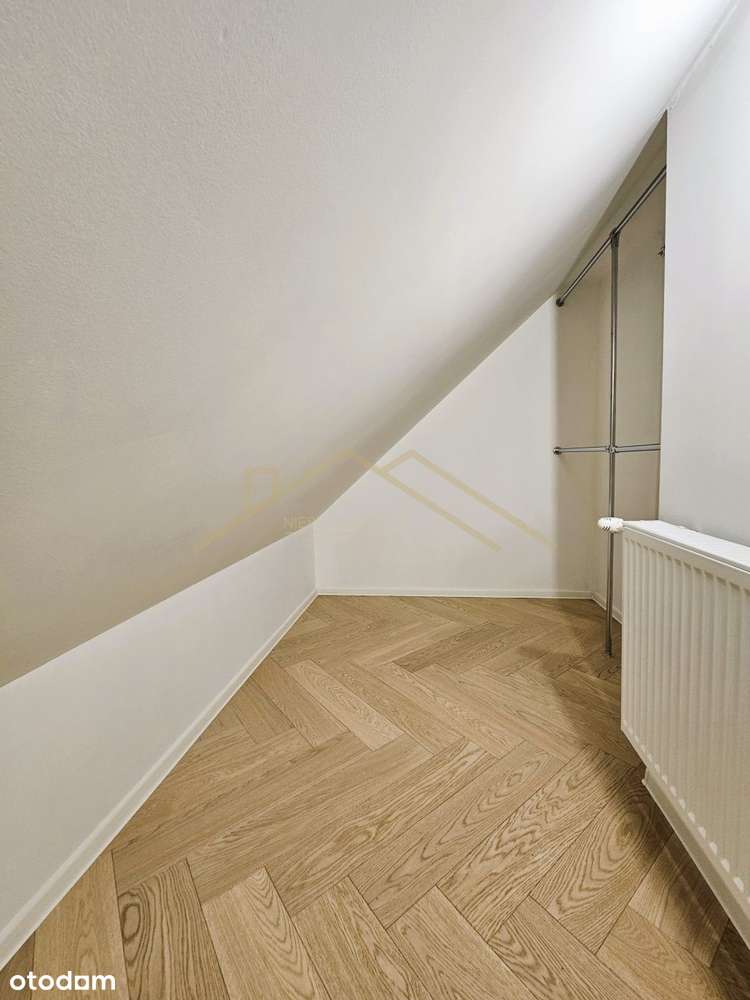 Nowoczesny Dom wolnostojący w Nawozie! Do Wejścia !-16