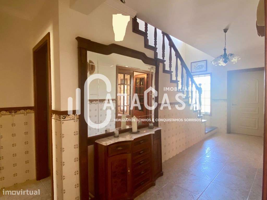 Moradia Geminada T4 para venda na freguesia de Aguada de Cima-6