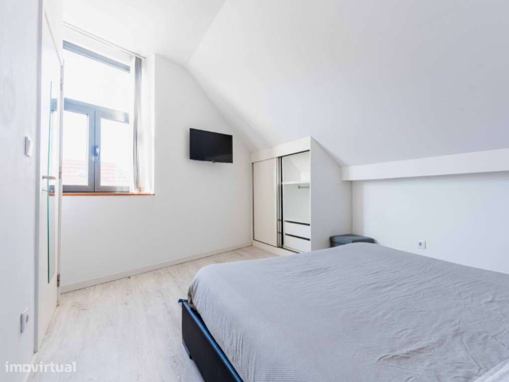 T0 Duplex - 1.º e 2.º Andar | Matosinhos-8