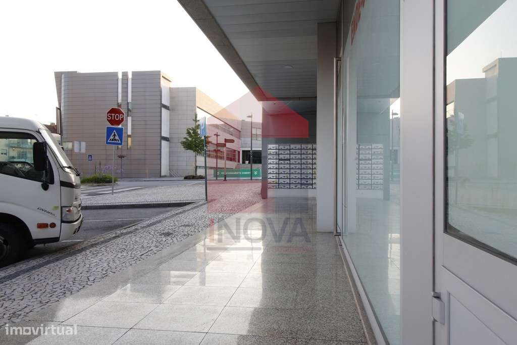 Loja, Vila Verde - Grande imagem: 3/8