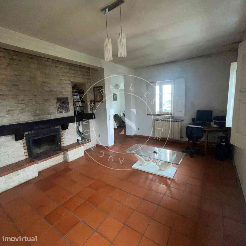 2 Apartamentos + Garagem com Logradouro | Vale de Cambra-25