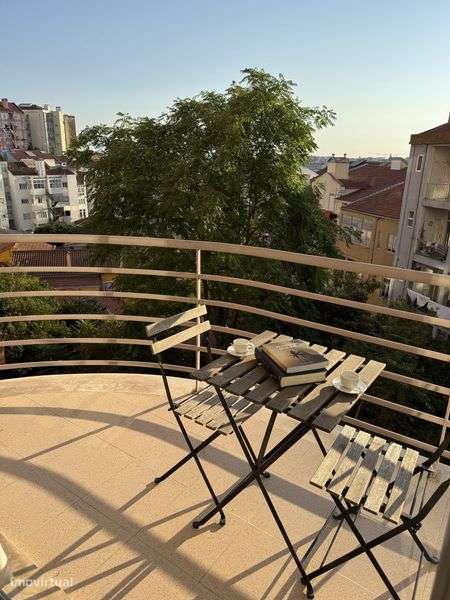 Arrenda-se deslumbrante t2 na Graça - Grande imagem: 5/12