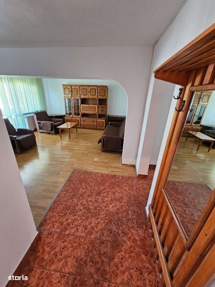 Inchiriez ap cu 3 camere zona Parc - Zoo - Imagine principală: 4/12