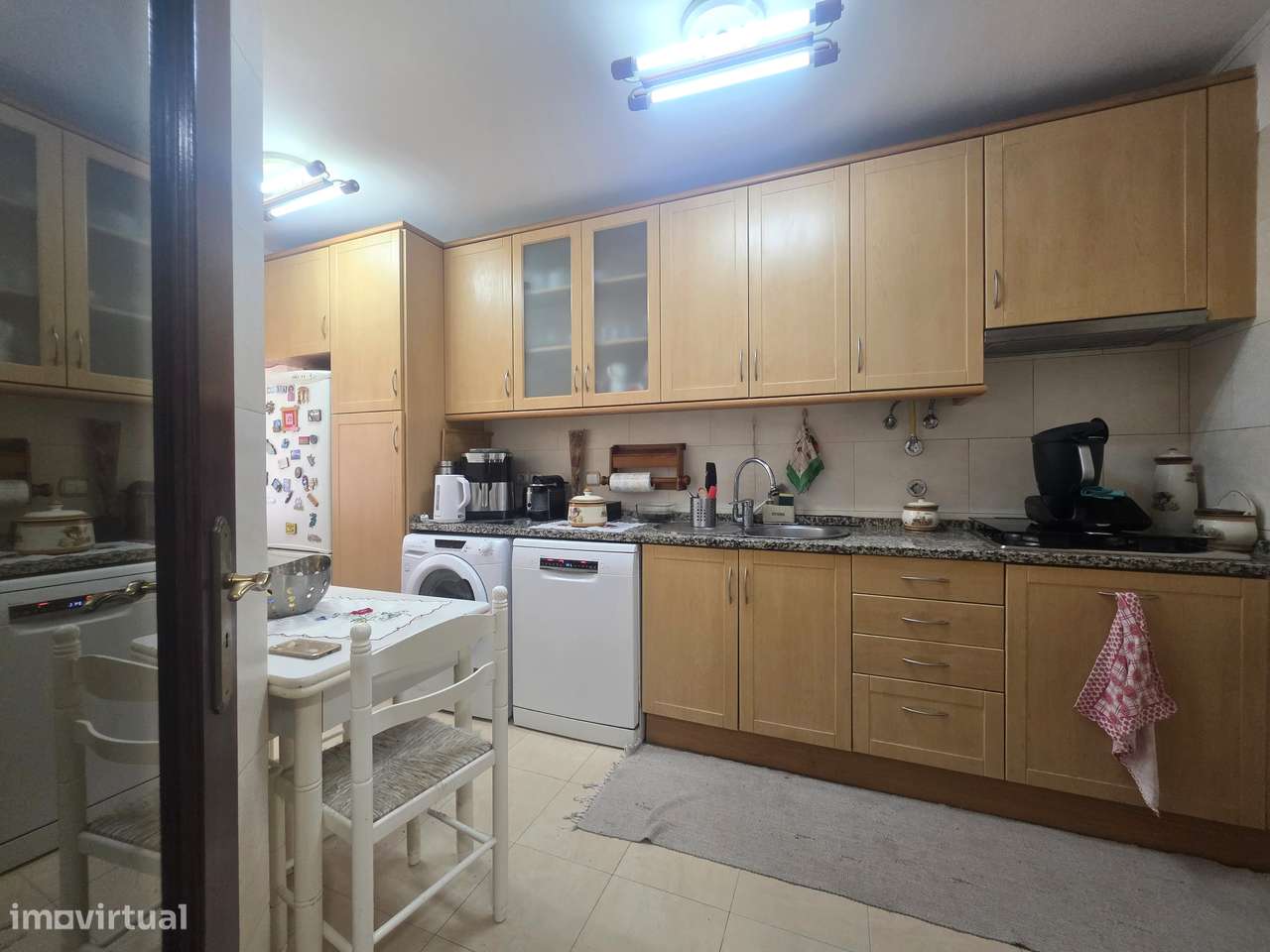 Simpático Apartamento T3 – Monte da Caparica-19