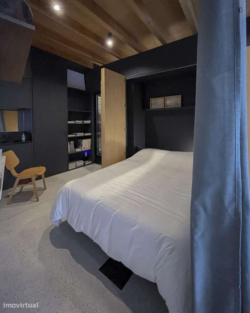 Estúdio - localizado em Ramalde Porto - Grande imagem: 4/9