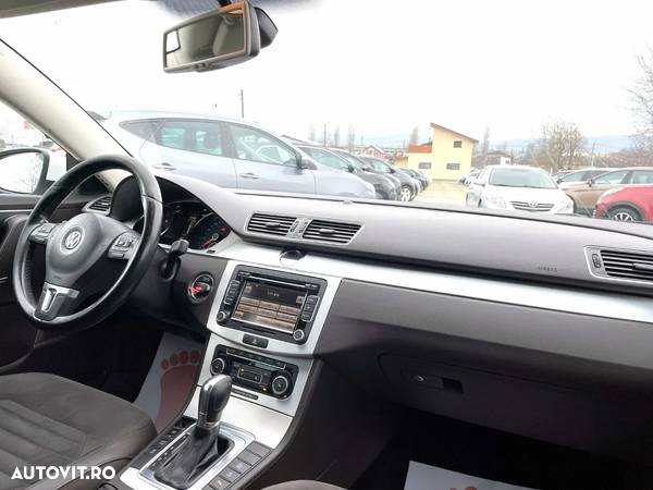 Volkswagen Passat Variant 2.0 TDI 4Motion BlueMotion Technology Highline DSG - 10