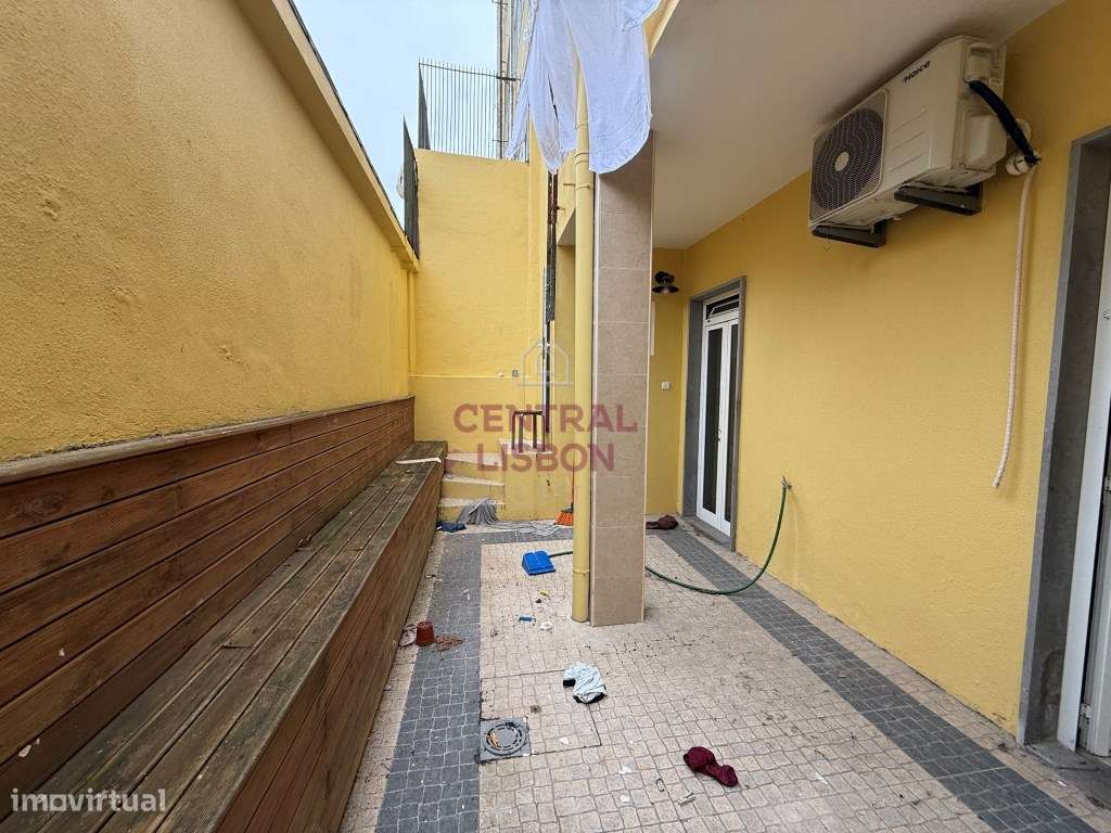 T4+1 com Terraço e Logradouro em Arroios | Possibilidade de Duas Zo...-8