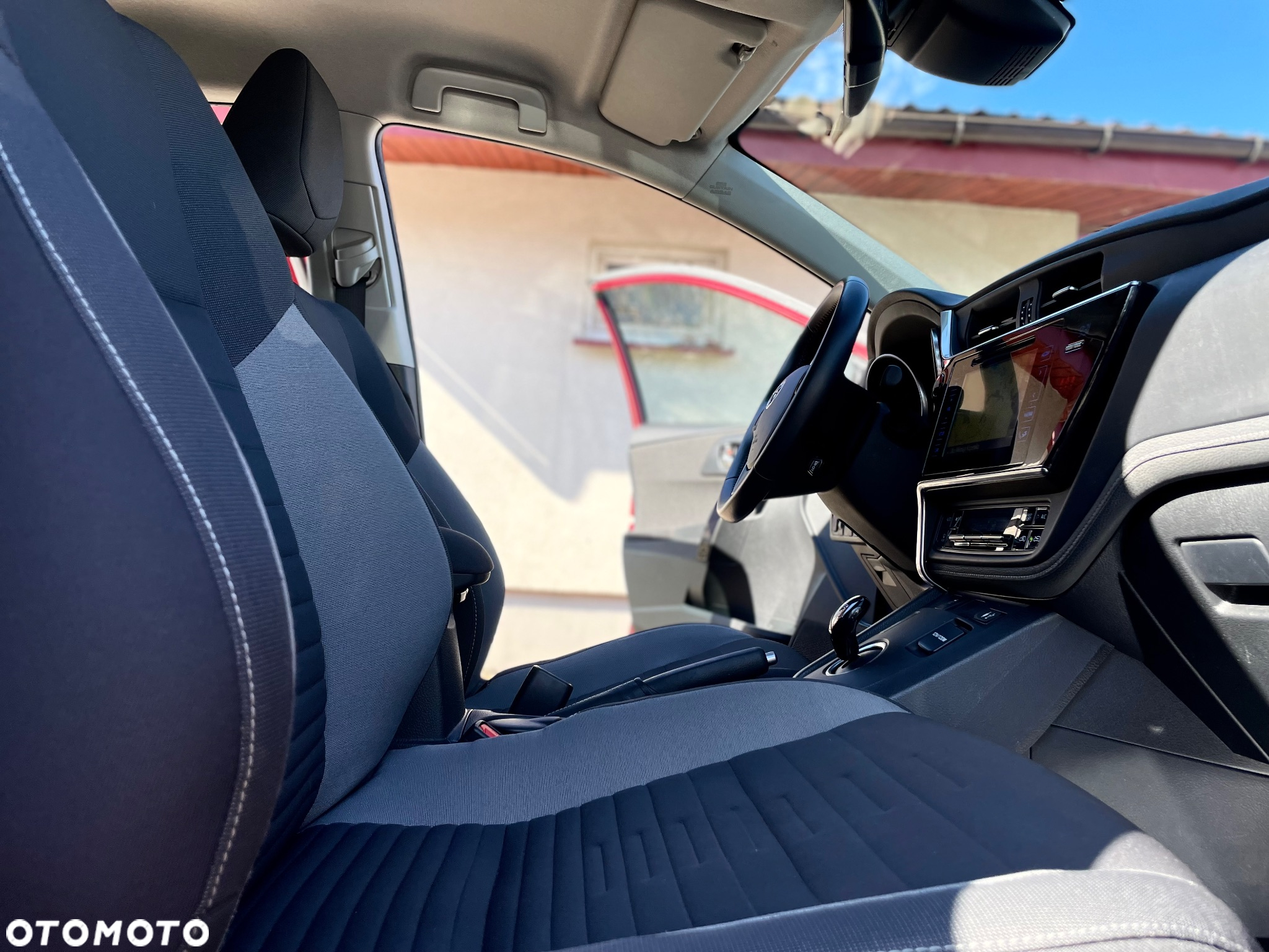 Toyota Auris 1.8 VVT-i Hybrid Automatik Edition S+ - 14