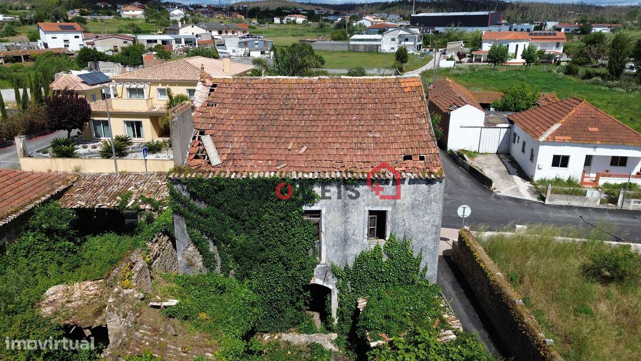 Moradia T6 - Regueira de Pontes-9