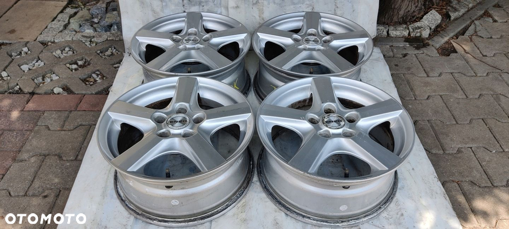 Felgi Ford Volvo 6,5J 15" ET40 795 - 3