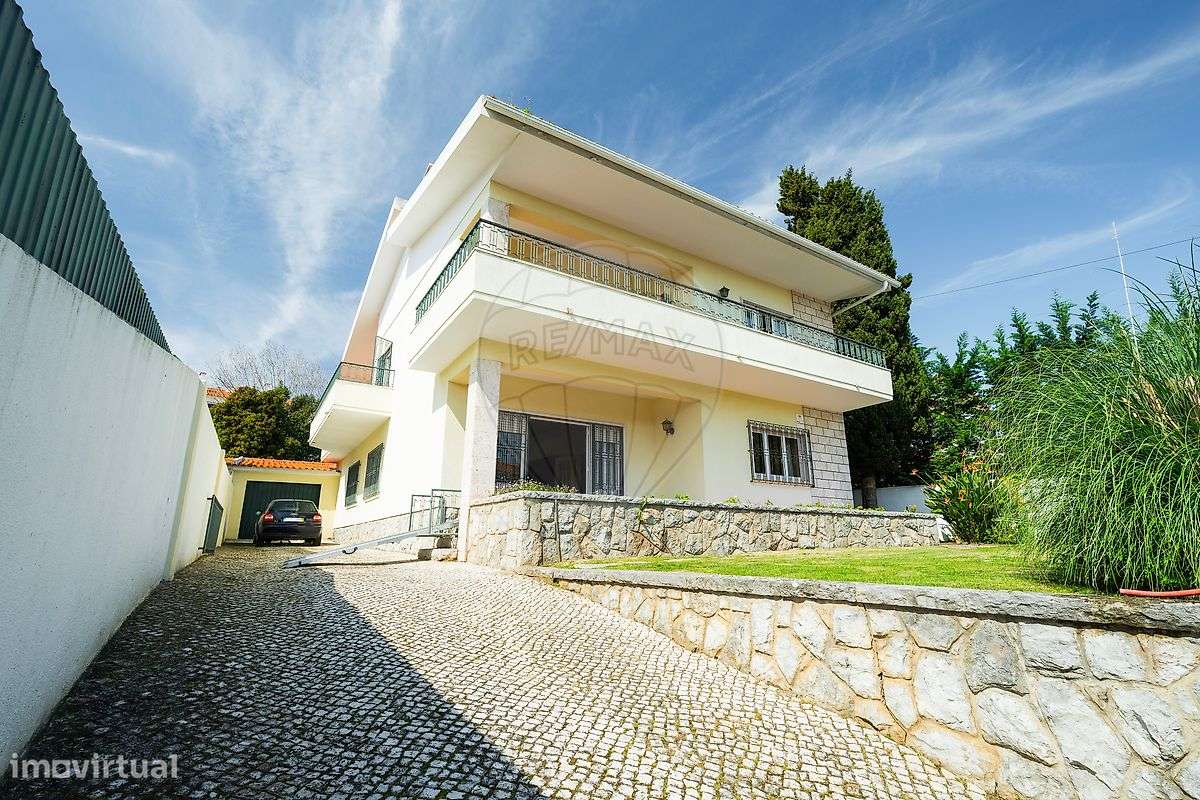 Moradia T4 para venda-0