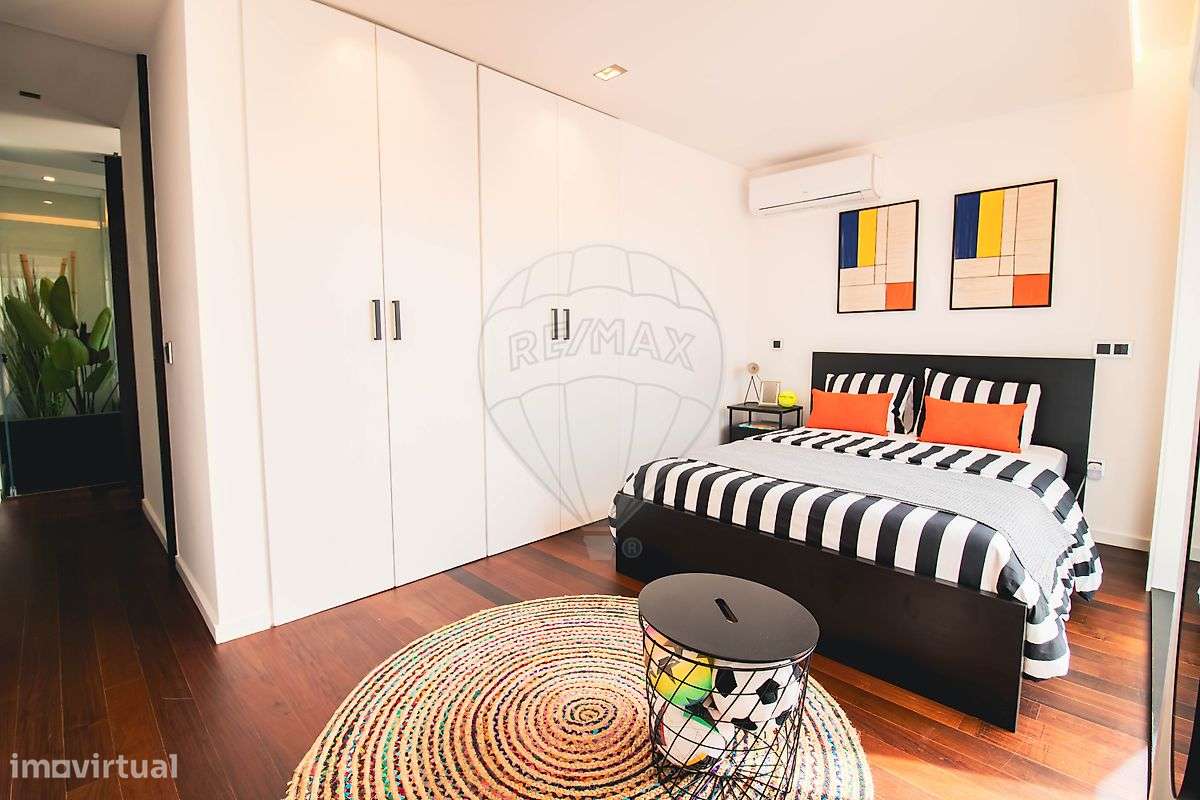 Apartamento T4 para venda-25