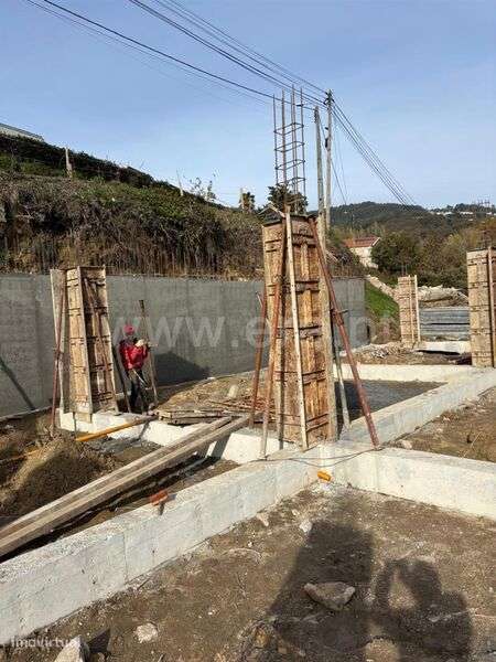 Moradia Geminada T3 / Vizela, Tagilde e Vizela (São Paio)-11