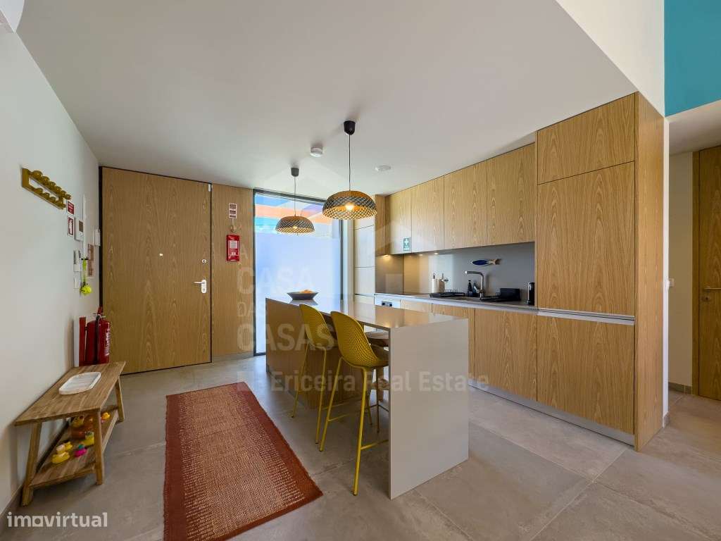 Vende Moradia T2 - Ericeira 3 Km, A Casa das Casas-12