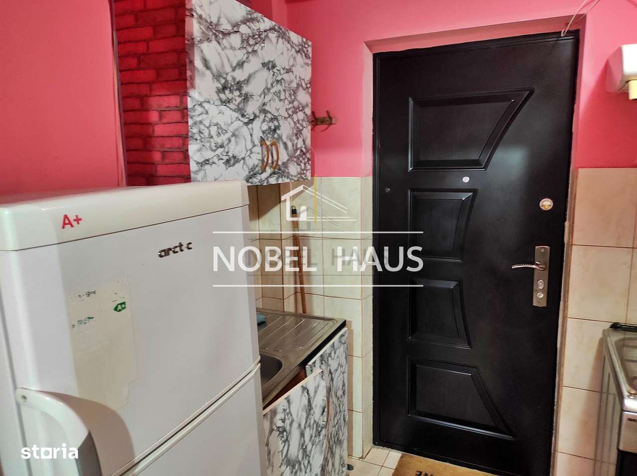 Apartament 2 camere, nedecomandat, etajul 1, Barlad, Zona IRB-6