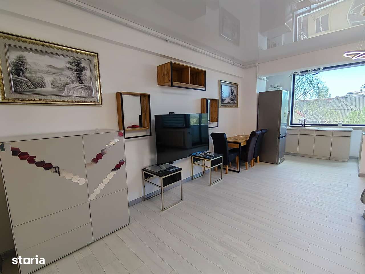 Garsoniera de inchiriat Mamaia Nord - centrala -parcare - Imagine principală: 4/14