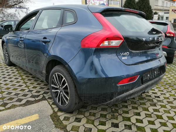 Volvo V40 D2 Drive-E Momentum - 2