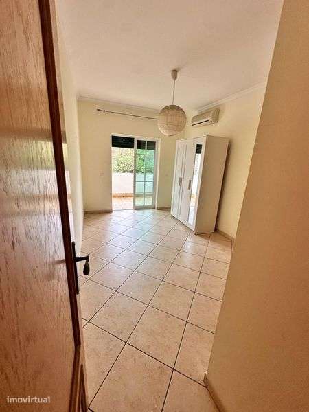 Flat T1 Arrendamento Anual - Grande imagem: 5/11