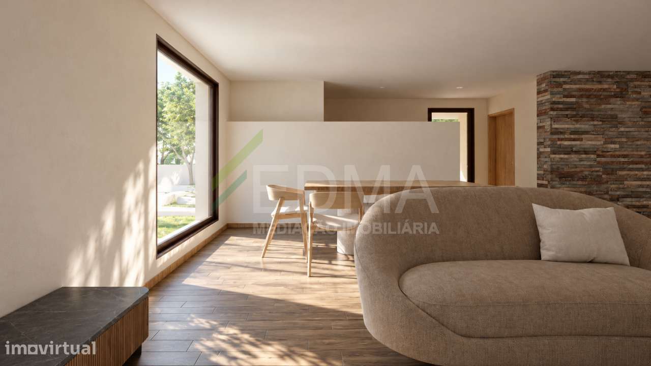 Moradia T3-12