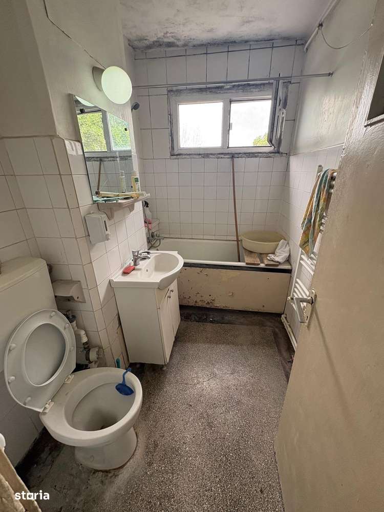 2 cam sd 52 mp suprafata totala zona decebal cantemir 72.000 euro neg-6