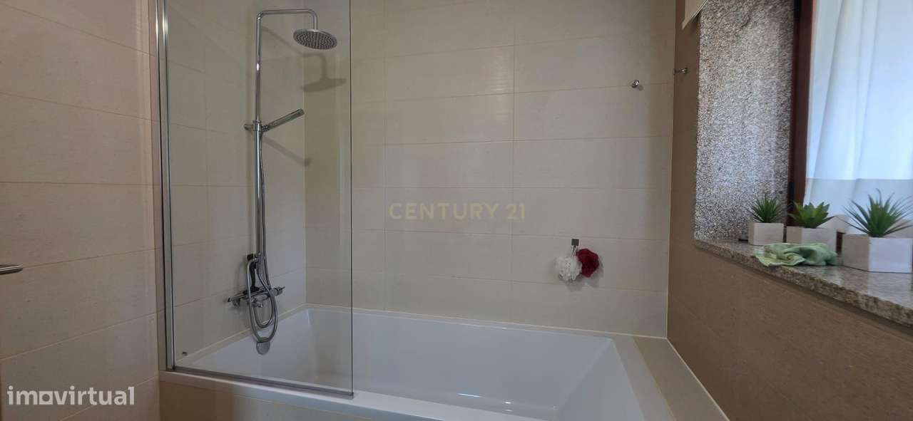 Moradia Isolada V3 - Pinheiro, Termas de S. Vicente Penafiel-24