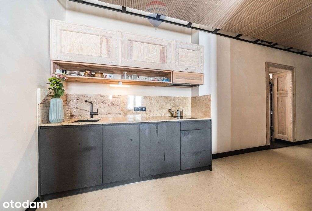 Przestronne mieszkanie biuro kamienica Łazarz