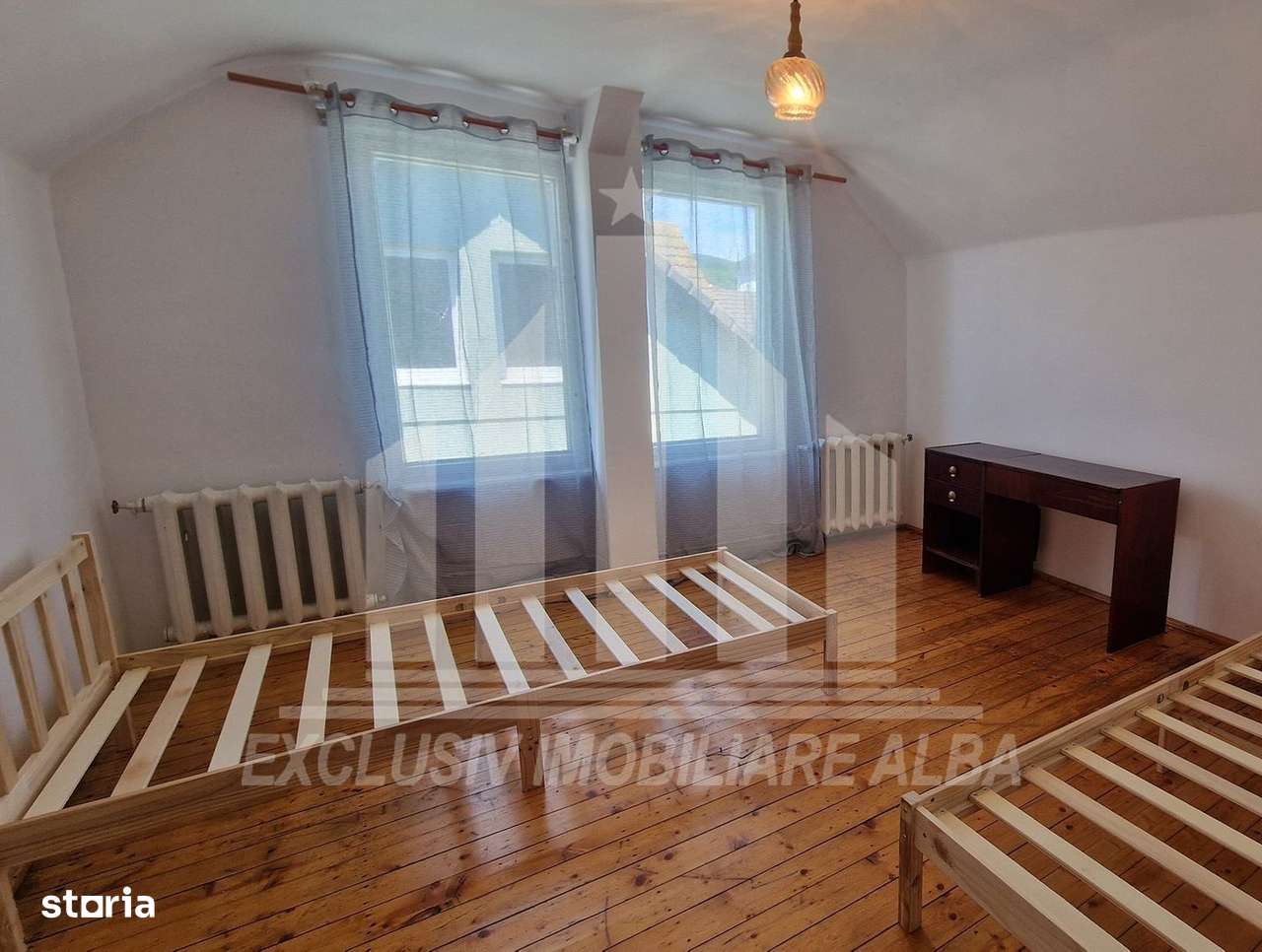 Casa individuala | Pensiune | 320 mp | 750 mp teren | Cetate-14