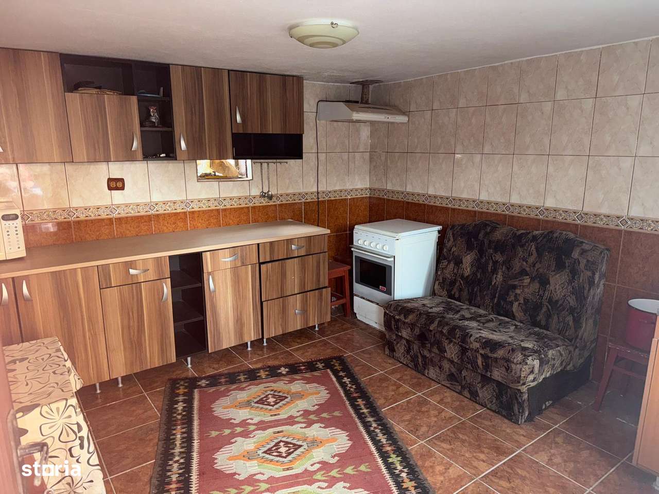 Vanzare 2 corpuri casa, 5 camere, Teis, Sotanga, Dambovita-13