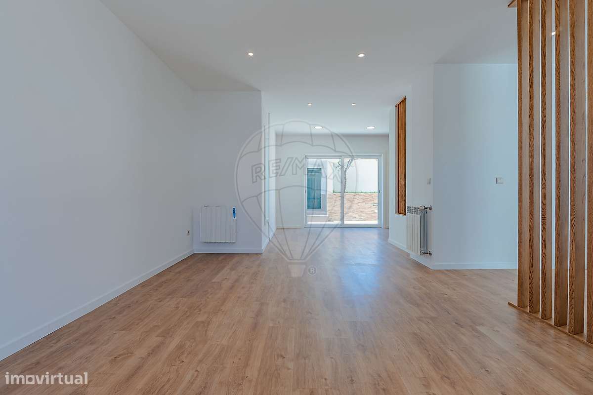 Moradia T2 para venda-6