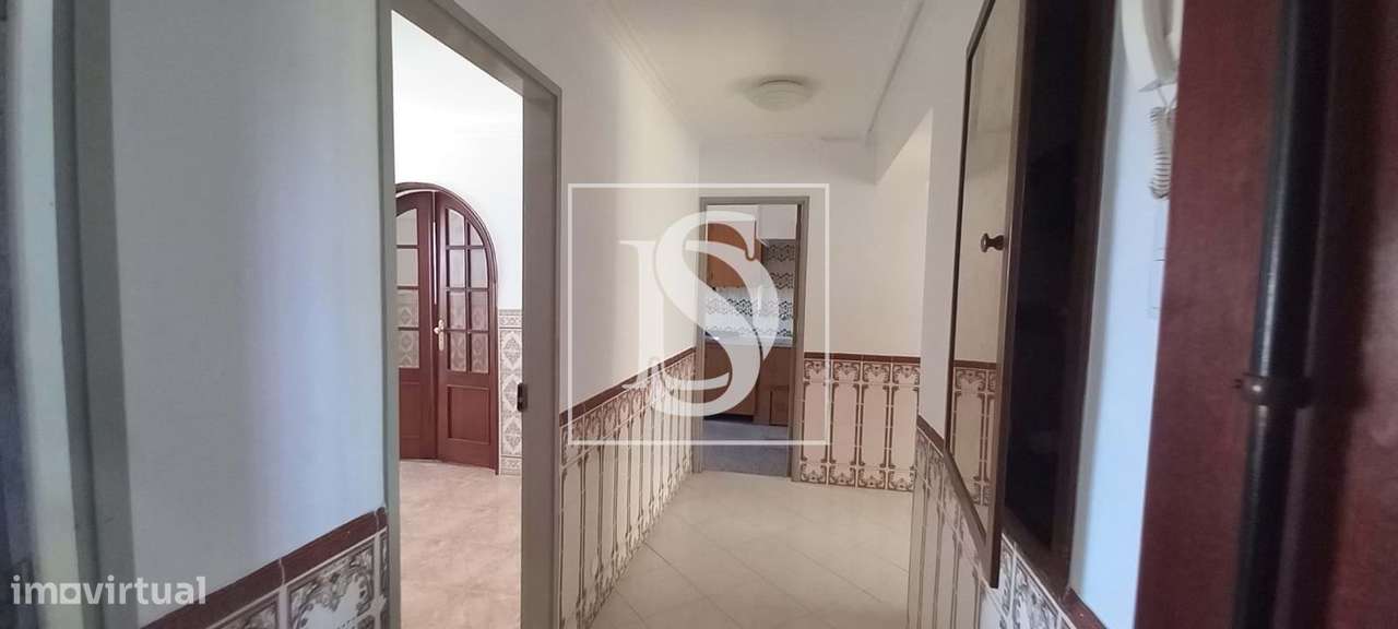 Apartamento T3 c/ arrecadação em Monte Abraão, Sintra-20