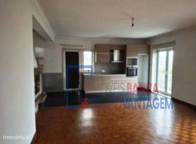 MORADIA T4 - FELGUEIRAS - Grande imagem: 5/11