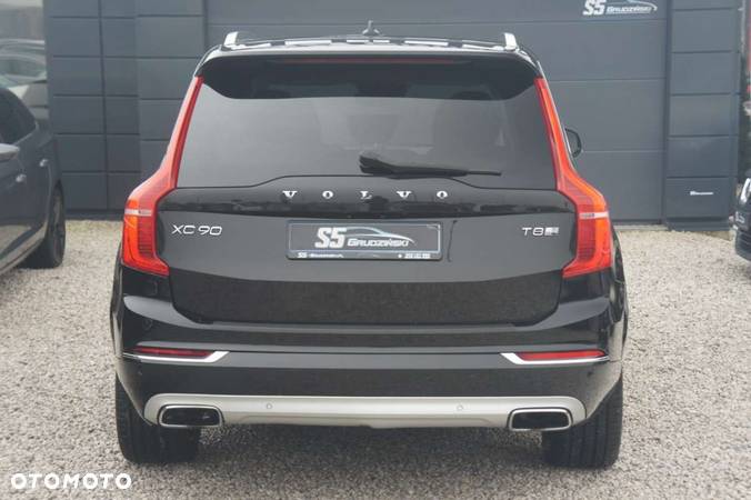 Volvo XC 90 - 6