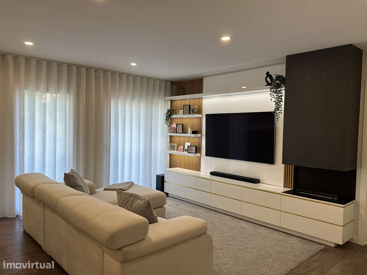 Apartamento T2 à venda em Ramada/Odivelas - Grande imagem: 2/25