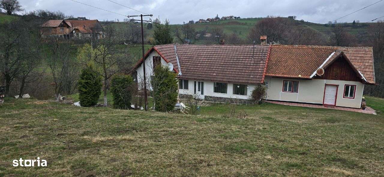 Casa cu teren 17000mp Poiana Marului BRASOV-1