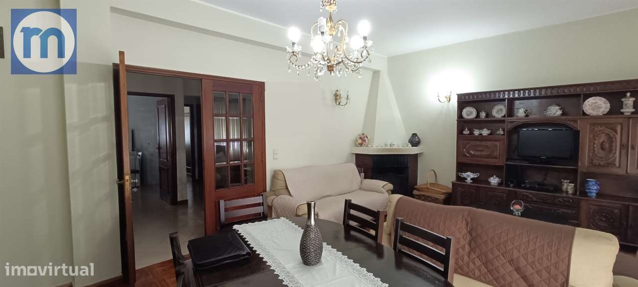 Moradia Geminada T5 Venda em Perafita, Lavra e Santa Cruz do Bispo,Mat-10