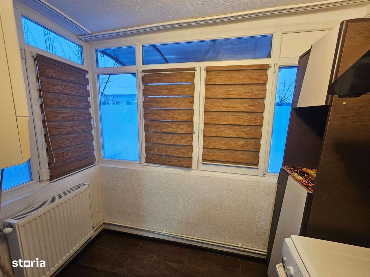 Apartament cu 3 camere de vânzare în Curtea de Argeș.-9